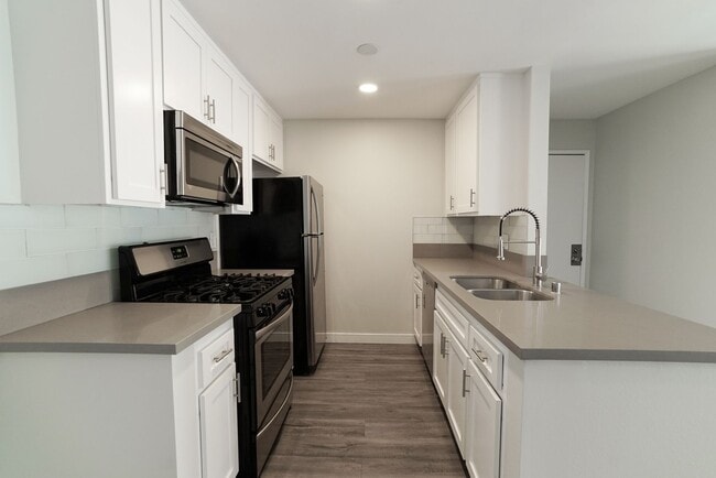 Interior Photo - 17 Northstar Street