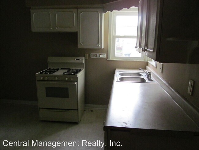 Foto del edificio - 3 br, 1 bath House - 814 Fairview