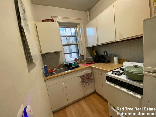 Foto del edificio - 317 Allston St