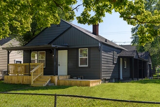 Building Photo - 1701 N Linwood Ave