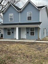 Building Photo - 518 E Monroe St