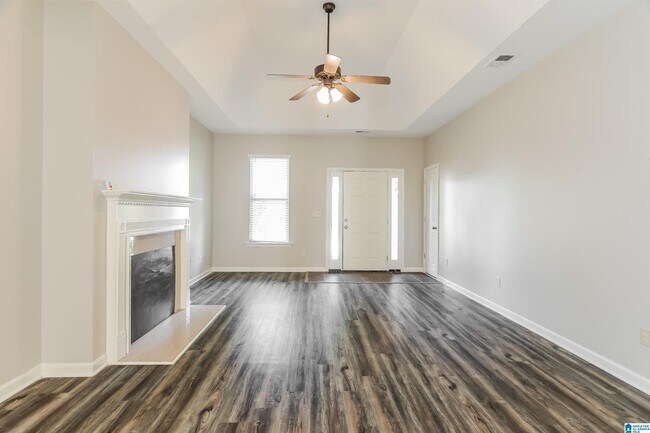 Building Photo - 1056 Washington Dr