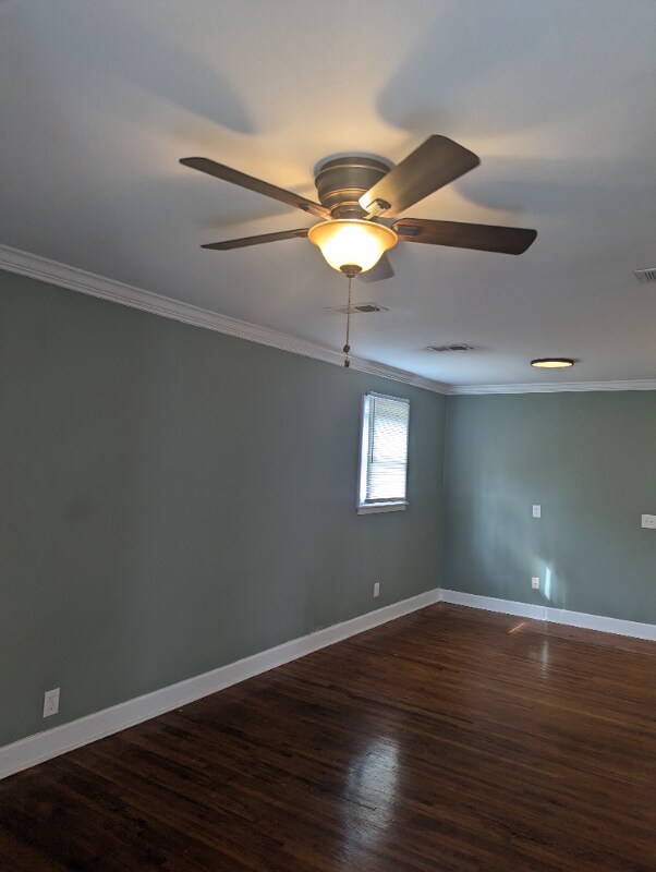 Building Photo - 229 Maplewood Trce
