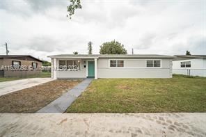 Primary Photo - 3 br, 2 bath House - 2401 NW 207th St