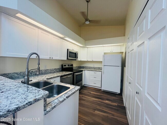 Foto del edificio - 1920 Quail Ridge Ct