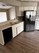 Building Photo - 5220 W Mountainview Cir