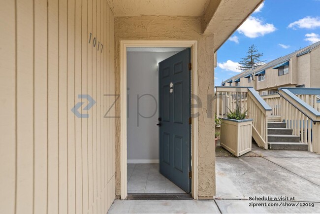 Building Photo - 1017 Imperial Pl
