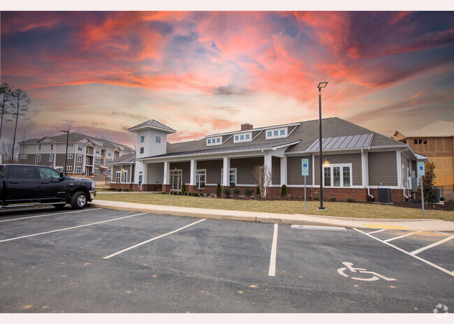 Building Photo - Berkmar Landing Apartments