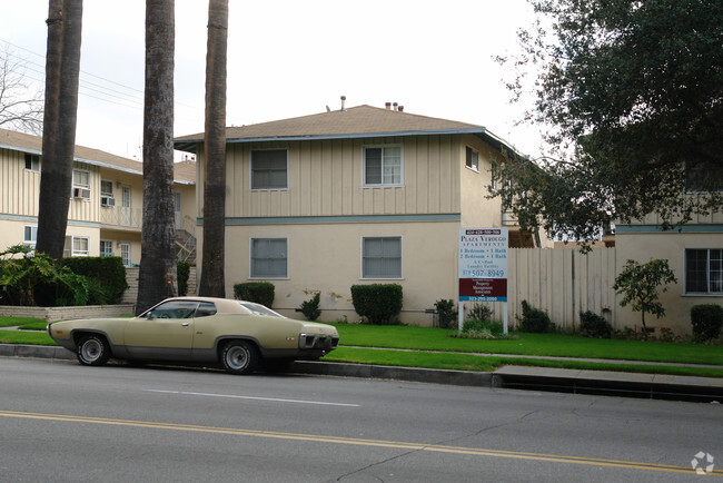 Building Photo - Verdugo Plaza Apartments