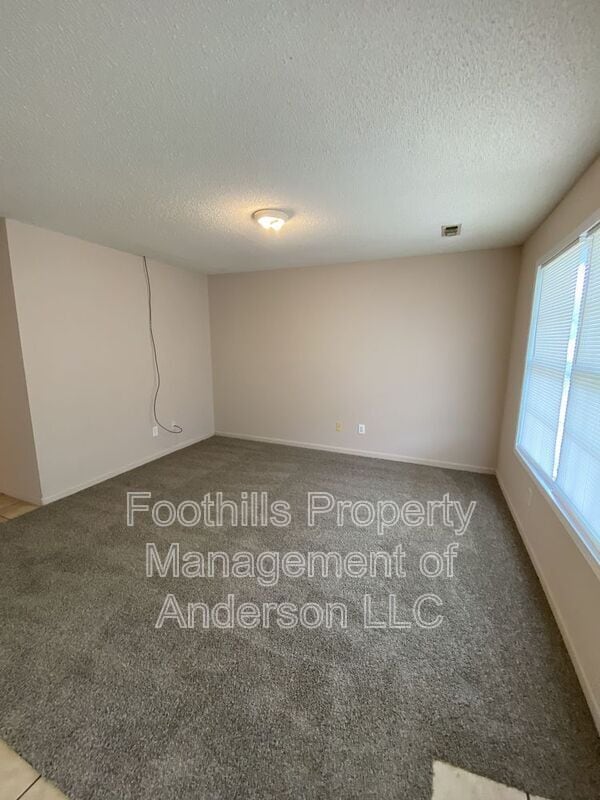 Building Photo - 109 Premier Ct