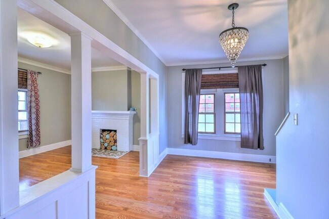 Foto del edificio - Knoxville 37917 - 3 bedroom, 2 bath Crafts...