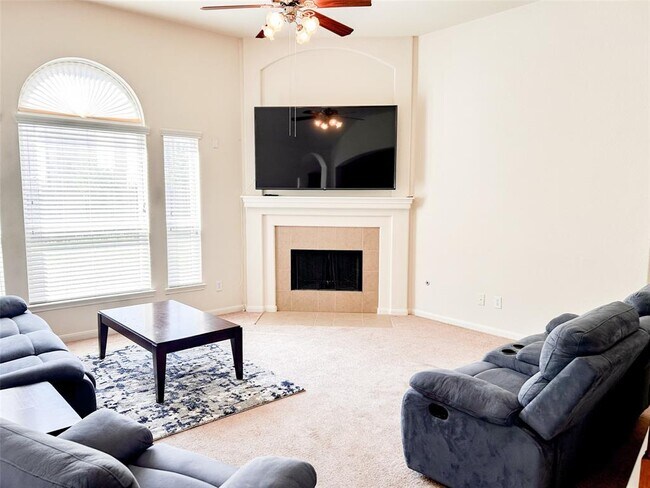 Foto del edificio - 1511 Palisade Green Dr