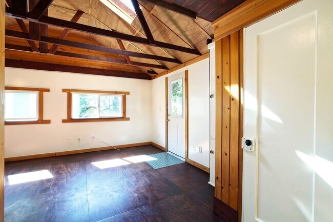 Foto del edificio - Cozy Cabin on Camano!~