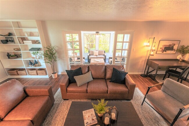 Foto del edificio - 1322 Jackson Rd