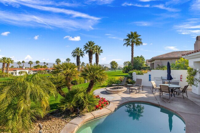 Foto del edificio - 410 Gold Canyon Dr