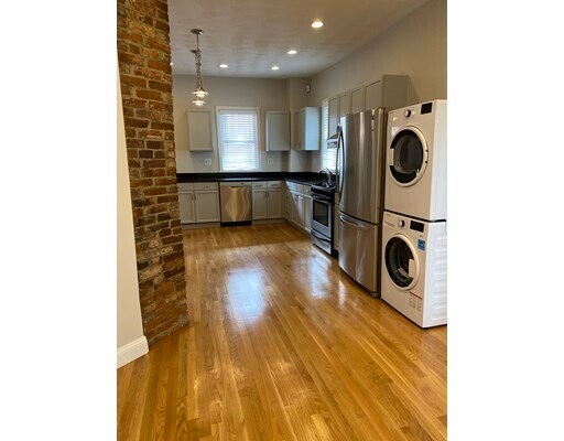 Foto del edificio - 17 Brighton St