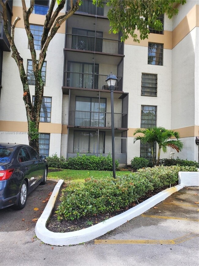 Foto del edificio - 5550 NW 44th St