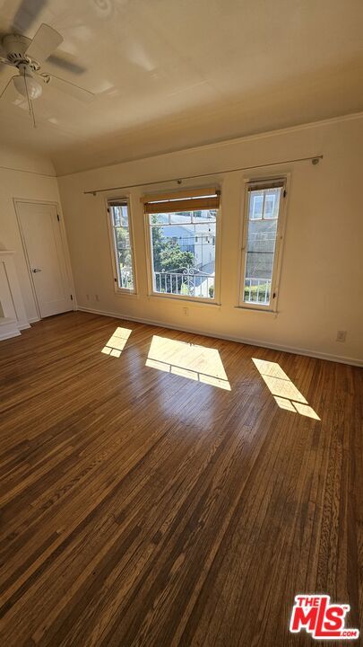 Foto del edificio - 200 S Park View St