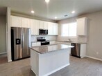 Foto principal - 932 Ravenwood Ln