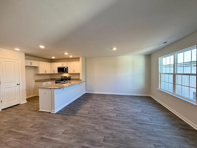 Foto del edificio - 149 Tributary Wy