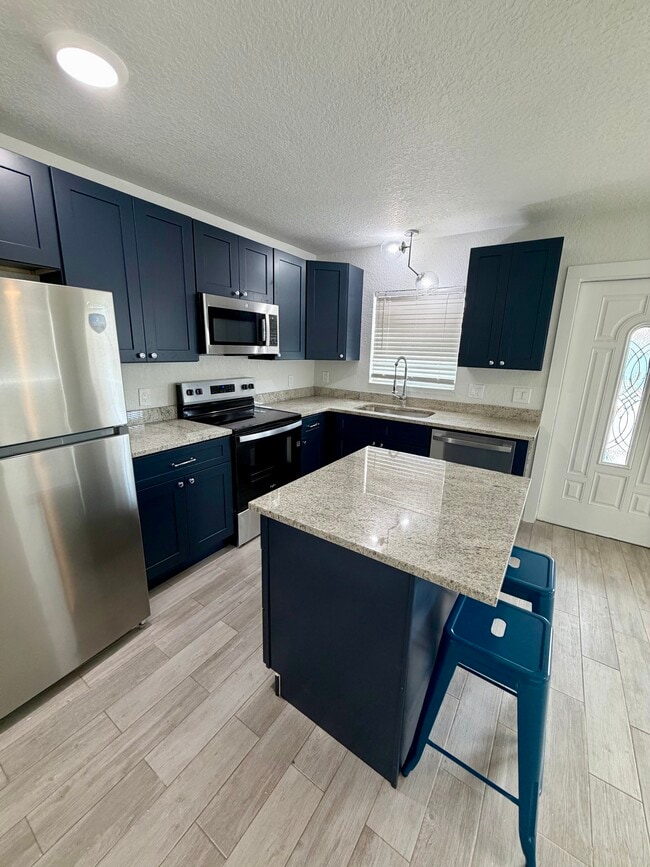 Building Photo - 154 147th Ave E