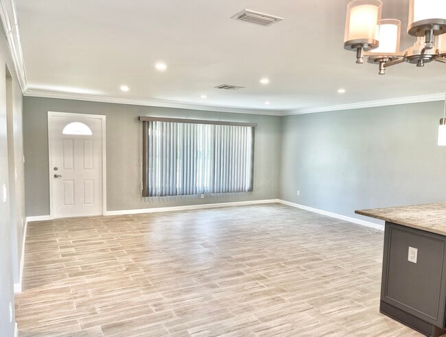 Building Photo - 3509 NW 25th Way