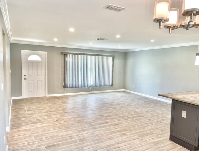 Foto del edificio - 3509 NW 25th Way