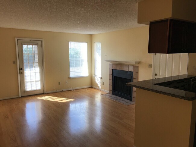 Photo - 4301 Lizshire Lane #C-203 C Apartment