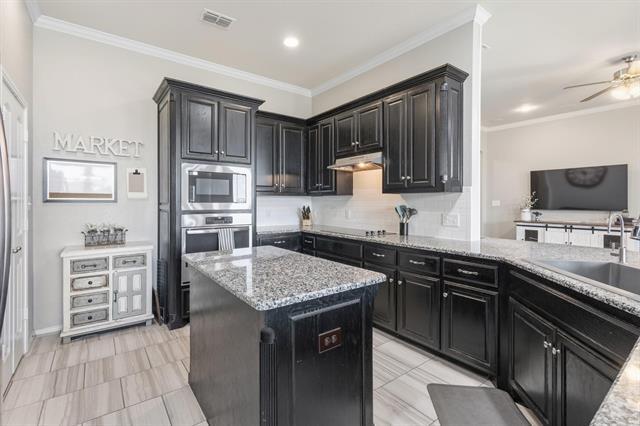 Building Photo - 413 Green Ct
