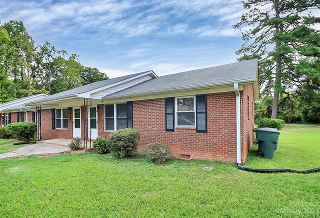 Building Photo - 2681 Aden Ave