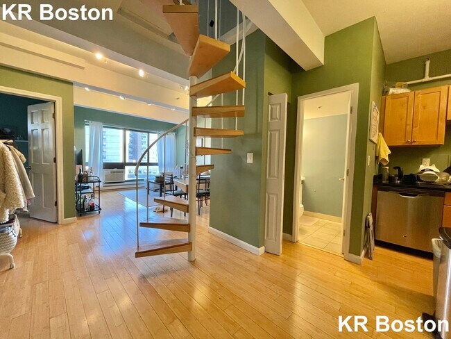 Building Photo - 12 Stoneholm St