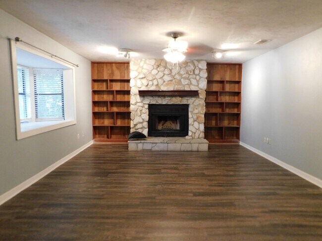 Foto del edificio - Great 3/2 in Ironwood Golf Course Village!