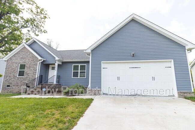 Foto del edificio - 4436 Oakwood Dr