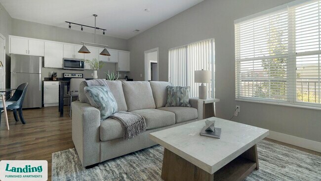 Building Photo - 41 E 9th Ave