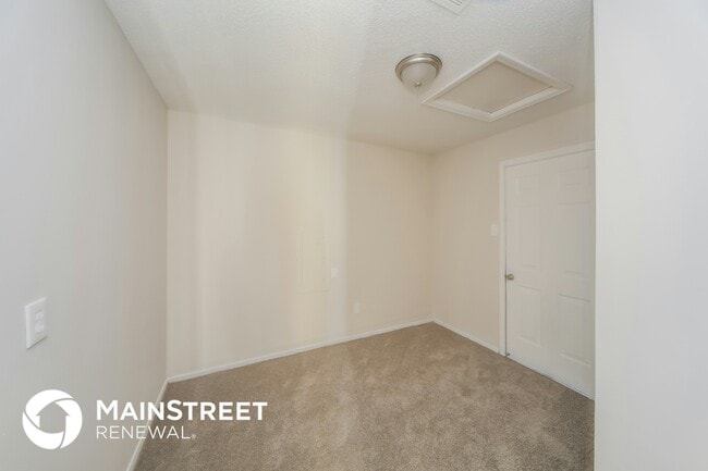 Building Photo - 4368 Burnette Pl
