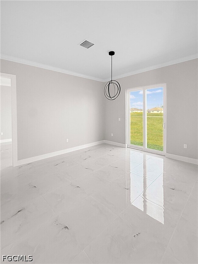 Foto del edificio - 303 NW 26th Ave