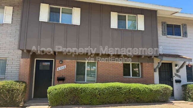 Foto del edificio - 8516 E McDonald Dr