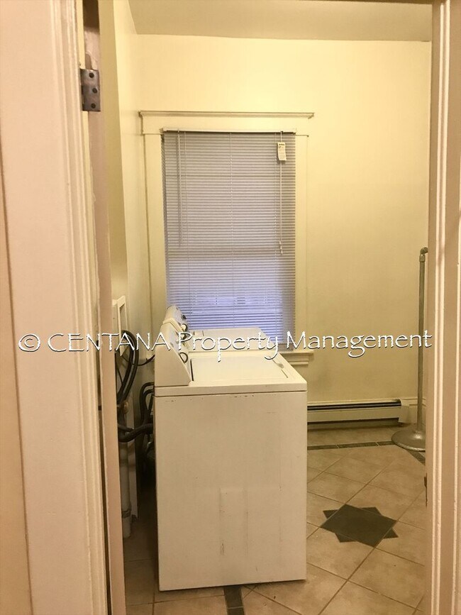 Foto del edificio - 728 W Granite St