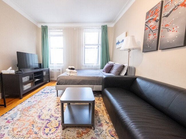 Foto del edificio - 300 E 74th St