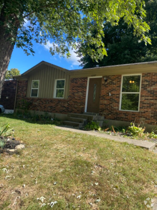 Charleswood Forest Pet Friendly Apartments for Rent Louisville, KY