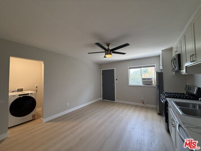 Foto del edificio - 1505 Cochran Ave