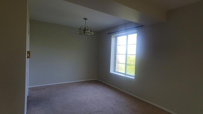 Foto del edificio - 1455 Shermer Rd