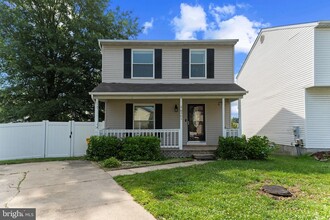 Building Photo - 8561 Skipjack Pl