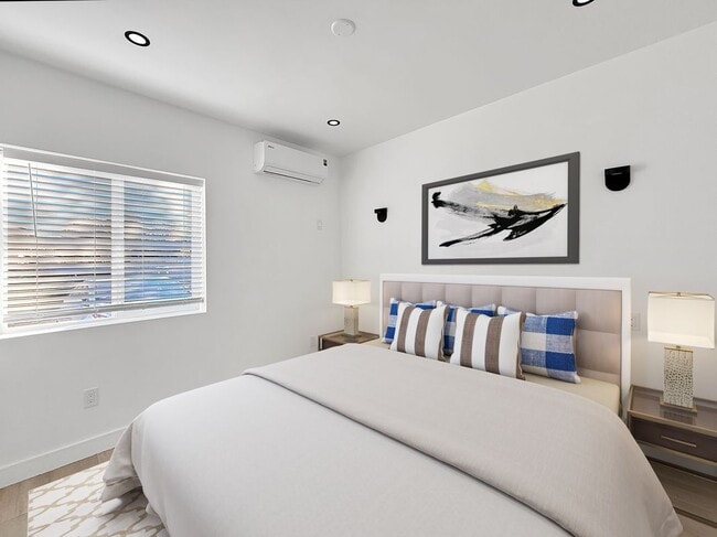 Foto del edificio - 1273 Donatello St