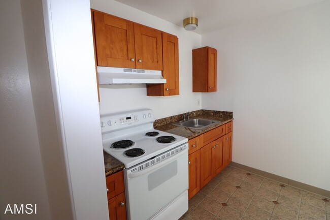 Building Photo - 1 br, 1 bath House - 1245 20th Ave #2