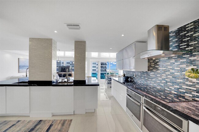 Foto del edificio - 3430 Galt Ocean Dr