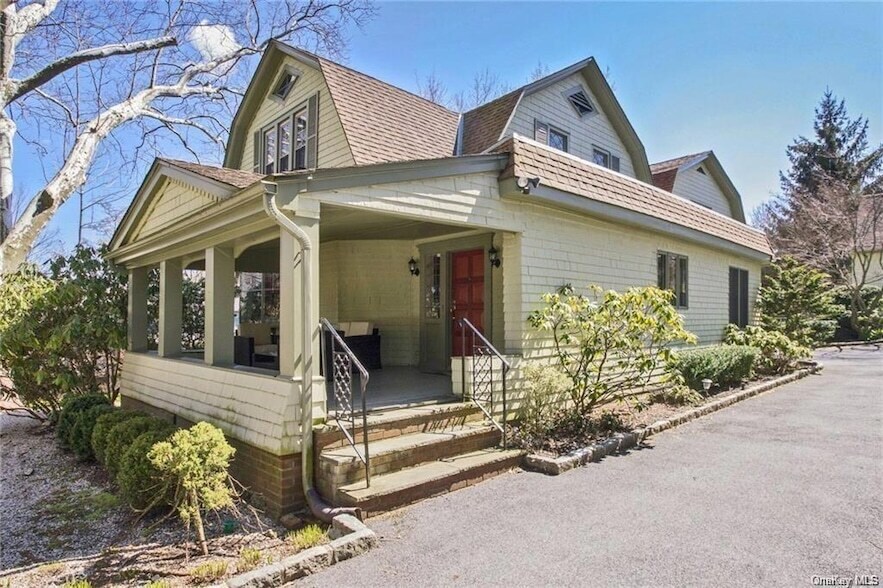 Primary Photo - 395 Ardsley Road