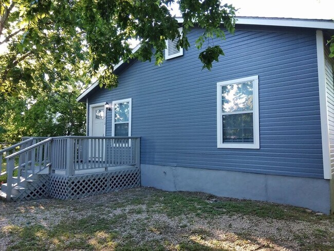 Building Photo - 710 Virginia Blvd