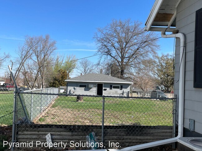 Building Photo - 2 br, 1 bath House - 908 E Anson St