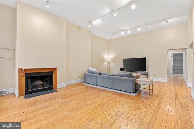 Foto del edificio - 914 Spruce St